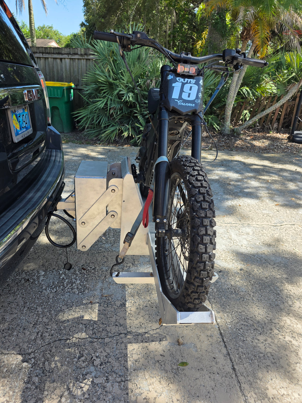 Moto Carrier